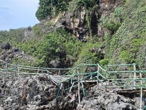 Viral Curhatan soal Wisatawan Jatuh dari Jembatan di Pantai Siung Gunungkidul