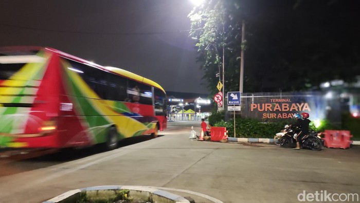 terminal purabaya bungurasih