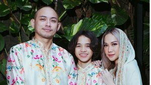 7 Gaya BCL Rayakan Lebaran Pertama dengan Tiko, Datangi Makam Ashraf