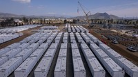 Nova Power Bank milik Calpine yang bernilai miliaran dolar, dibangun di lokasi pembangkit listrik berbahan bakar gas yang gagal, akan mampu memberi daya pada sekitar 680.000 rumah hingga empat jam jika diisi dayanya. Hal ini dapat membantu meningkatkan industri energi terbarukan di California yang menyediakan lebih dari sepertiga kebutuhan listrik di negara bagian tersebut.