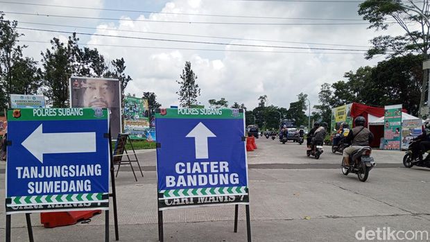 Kondisi lalin di kawasan Ciater Subang