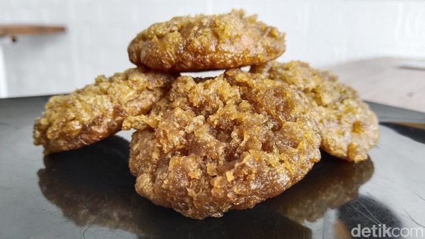 Kue Cucur