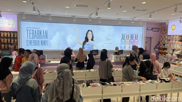 Miniso di Transmart Mal Kota Kasablanka