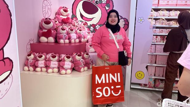 Miniso di Transmart Mal Kota Kasablanka