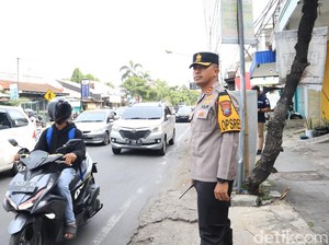 Kapolres Kediri Kota Pimpin Pengamanan Arus Mudik untuk Urai Kepadatan