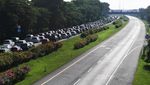 Potret Padatnya Arus Balik di Tol Palimanan-Kanci
