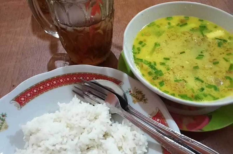 Sluurp! 5 Empal Gentong Terkenal di Cirebon yang Wajib Dicicipi