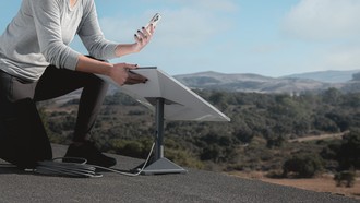 Starlink Dikebut Anak Usaha Indosat, Internet Satelit Tembus Wilayah 3T