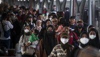 Puncak arus balik pengguna kereta dimulai pada 13-15 April 2024. 