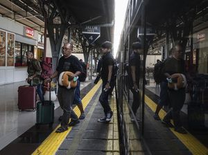 Besok Long Weekend, 33 Ribu Warga Jakarta Hari Ini Naik Kereta Jarak Jauh