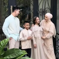 Menanggapi kabar kedekatannya dengan Putri Zulhas, Verrell Bramasta mengaku senang karena ada netizen yang memantau gerak-geriknya. “Wah alhamdulillah ada yang perhatiin, yang pasti doain aja. Kalau doa yang baik-baik diaminkan saja,” kata Verrell saat seperti dilansir dari detikHOT. Foto: dok. Instagram @bramastavrl