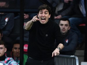 Andoni Iraola Semakin Dekat Latih Liverpool