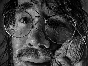 Gokil! Gambar Portrait Ini Bukan Jepretan Kamera Tapi Goresan Pensil
