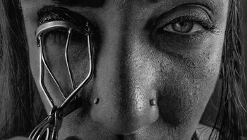 Untuk melihat karya Dylan Eakin bisa akses di sini. Foto: Dylan Eakin via Demilked