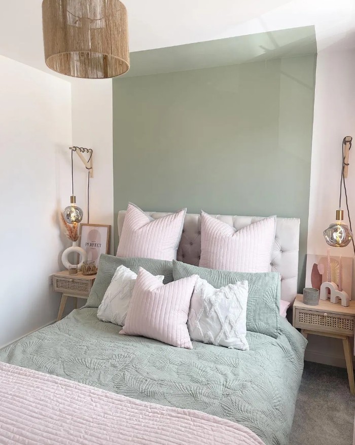 Kamar Tidur Warna Mint Green