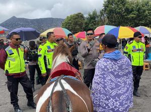 Polisi Probolinggo Patroli Jalur Wisata Bromo Pastikan Kamtibmas Aman