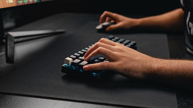 Logitech G PRO X 60 LIGHTSPEED