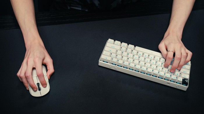 Logitech G PRO X 60 LIGHTSPEED