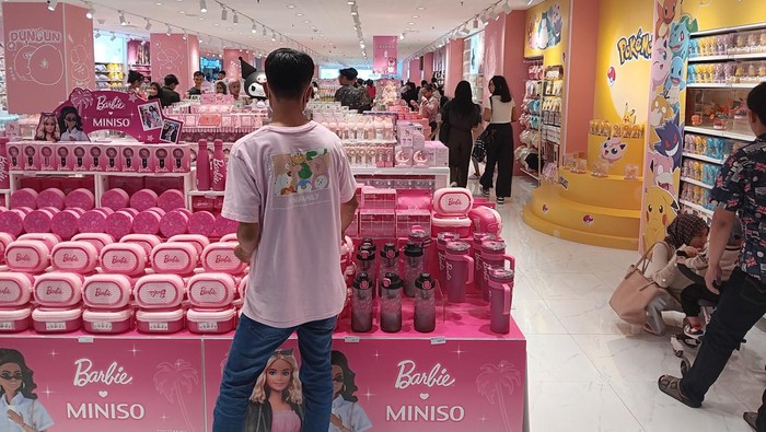 Miniso Pink di Transmart.