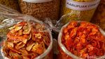 Keripik Sanjai hingga Kalian Jariang Bisa Beli di Pasar Atas Bukittinggi