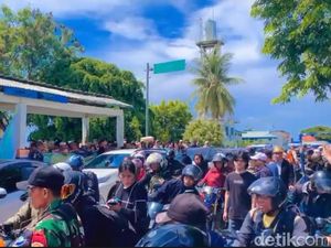 Potret Arus Balik Lebaran di Pelabuhan Bajoe Bone-Kolaka