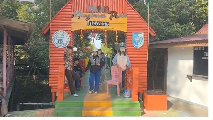 Ramai wisatawan datang kunjungi edu wisata mangrove park di Kabupaten Batu Bara.