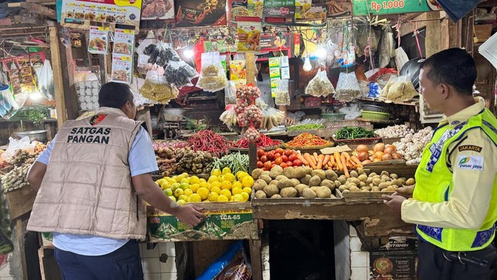 Satgas Pangan Polri pastikan stok beras hingga H+3 lebaran masih aman.