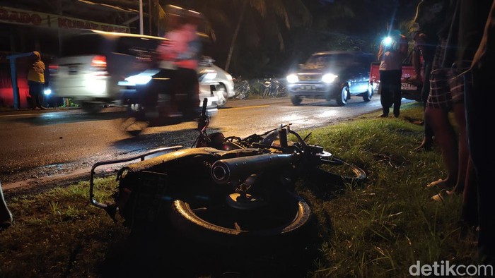 Seorang pelajar SMP tewas dalam kecelakaan karambol di jalan Daendels, Kabupaten Kulon Progo, Daerah Istimewa Yogyakarta (DIY).