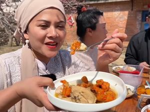 Shanty di China Rayakan Lebaran, Tetap Sajikan Ketupat dan Opor Ayam