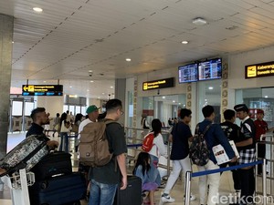 11 Penerbangan di Bandara Bali Terganggu Akibat Cuaca Buruk, Ditunda-Gagal Landing