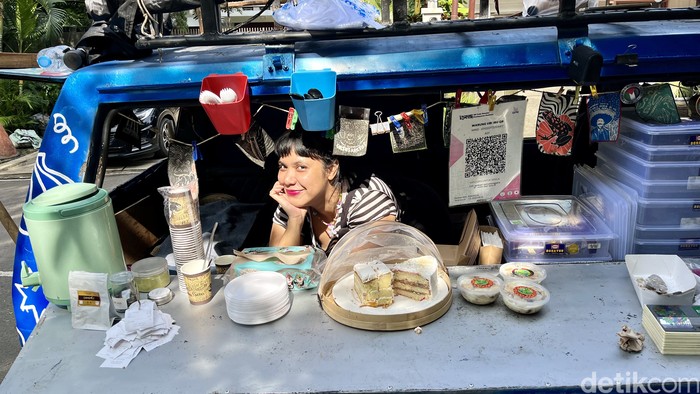 Warung Ubi Ibu Kota Bandung.