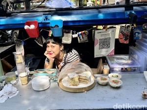 Warung Ubi Ibu Bandung, Wisata Kuliner Sajikan Menu Belahan Dunia