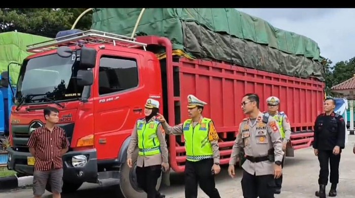 Angkutan Barang Kena Razia Di Sumsel