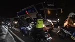 Arus Balik di Jalur Selatan Padat Merayap pada Minggu Malam