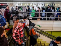 Suasana Arus Balik di Stasiun Gambir