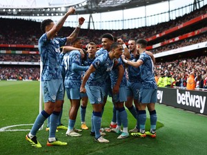 Top Skor Liga Inggris: Ollie Watkins Bayangi Erling Haaland