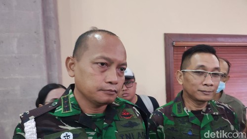 Danpomdam Udayana Kolonel Inf Cpm Unggul Wahyudi dan Kapendam IX/Udayana Kolonel Inf Agung Udayana. (Ahmad Firizqi Irwan/detikBali)