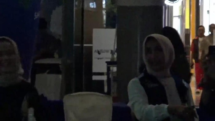 Dirut PT ASDP asik joget di wilayah Pelabuhan Bakauheni Lampung Selatan