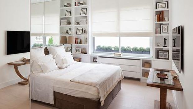 Kamar Tidur dengan Cermin