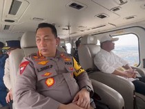 Momen Kapolri Bersama Menko PMK-Panglima Tinjau Arus Balik Via Udara