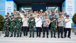 Momen Kapolri Bersama Menko PMK-Panglima Tinjau Arus Balik Via Udara