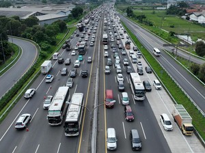 Lalin Mudik H-2 Lebaran Siang Ini: Tol Japek Km 38-Km 48 dan Tol MBZ Padat