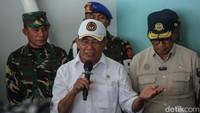 Menko PMK juga mengimbau kepada para ASN untuk tidak buru-buru kembali jika tidak ada pekerjaan yang mendesak.