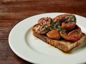 Nyeleneh! 5 Menu Sarapan Ini Pakai Ginjal Domba hingga Otak Kambing