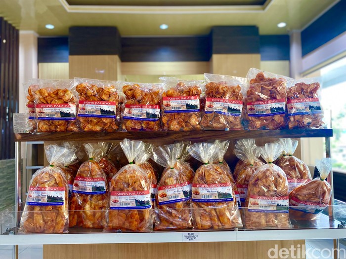 oleh-oleh padang Kripik Balado Christine Hakim