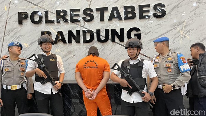 Pelaku pembunuhan Siti Julaeha di apartemen Kota Bandung.