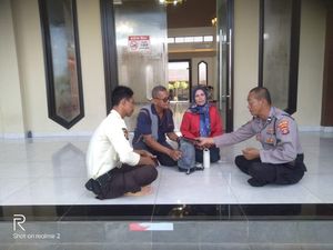 Polisi Selamatkan Tas Pemudik di Lampung Berisi Uang Rp 100 Juta