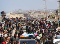 Potret Ribuan Warga Palestina Berusaha Kembali ke Gaza Utara