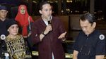 Potret Rizky Irmansyah Saat Makan Bareng Prabowo hingga Cicip BBQ