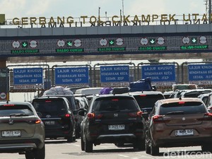 Awas Macet! Puncak Arus Mudik Nataru Diprediksi Terjadi Hari Ini